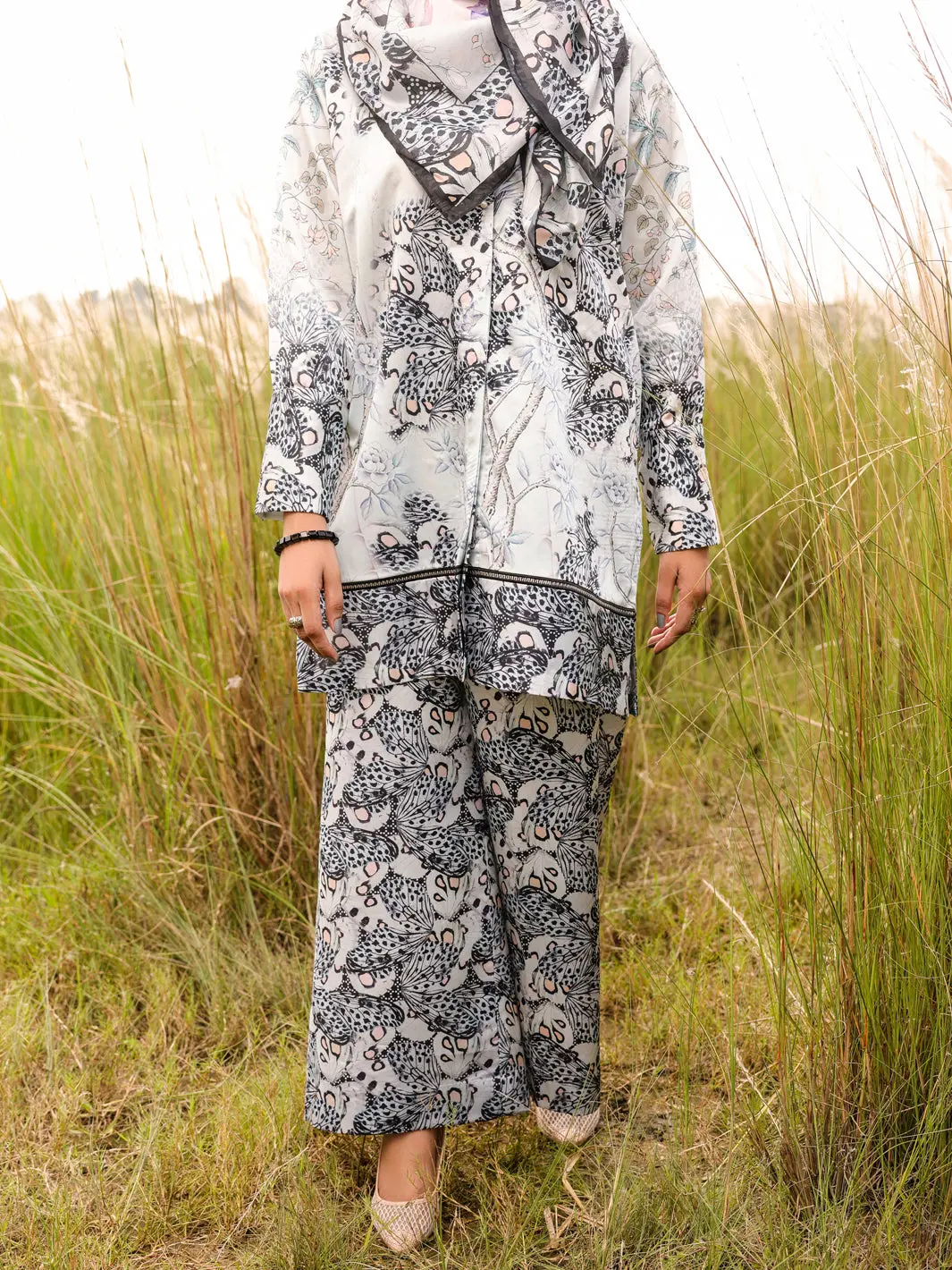 Grey Silk 3Pc  Formal Stitched - Al-3Ps-Ls-382 1