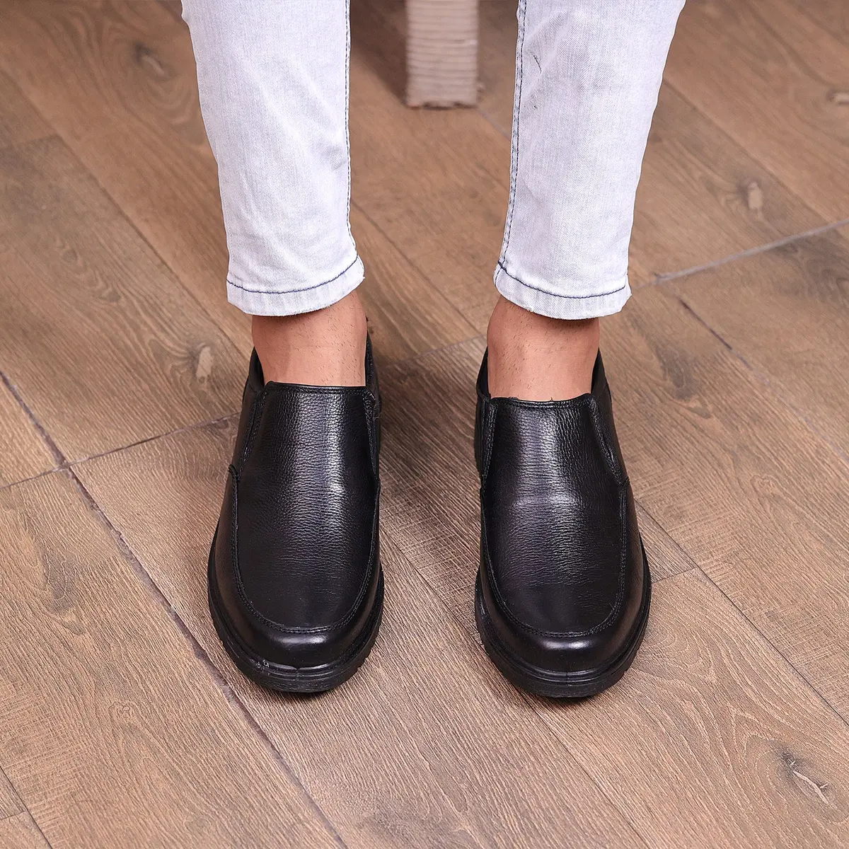 M-Dc-0250001-Rugged Shoes 4