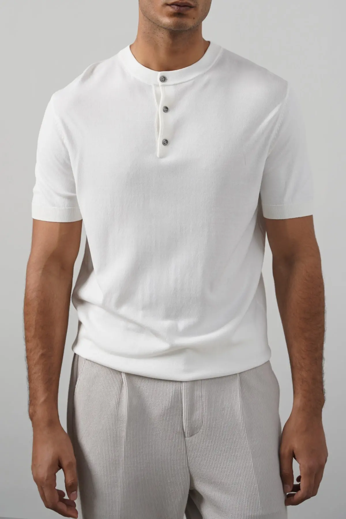 Timeless Henley 1