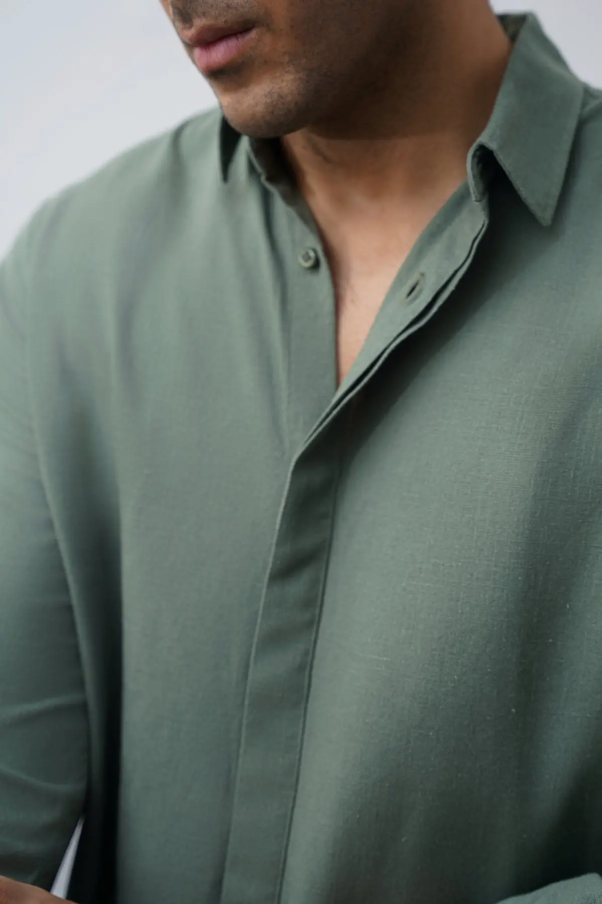 Shirt With Hidden Placket 1