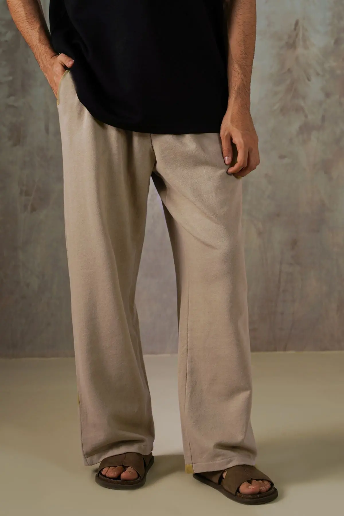 Minimal Straight-Leg Pants 1