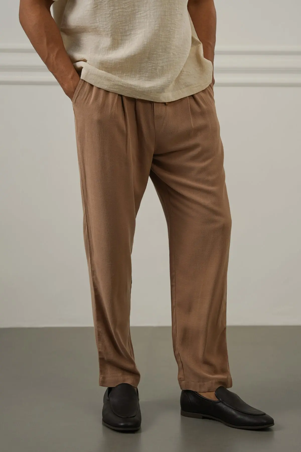 Flowy Blended Linen Trousers 1
