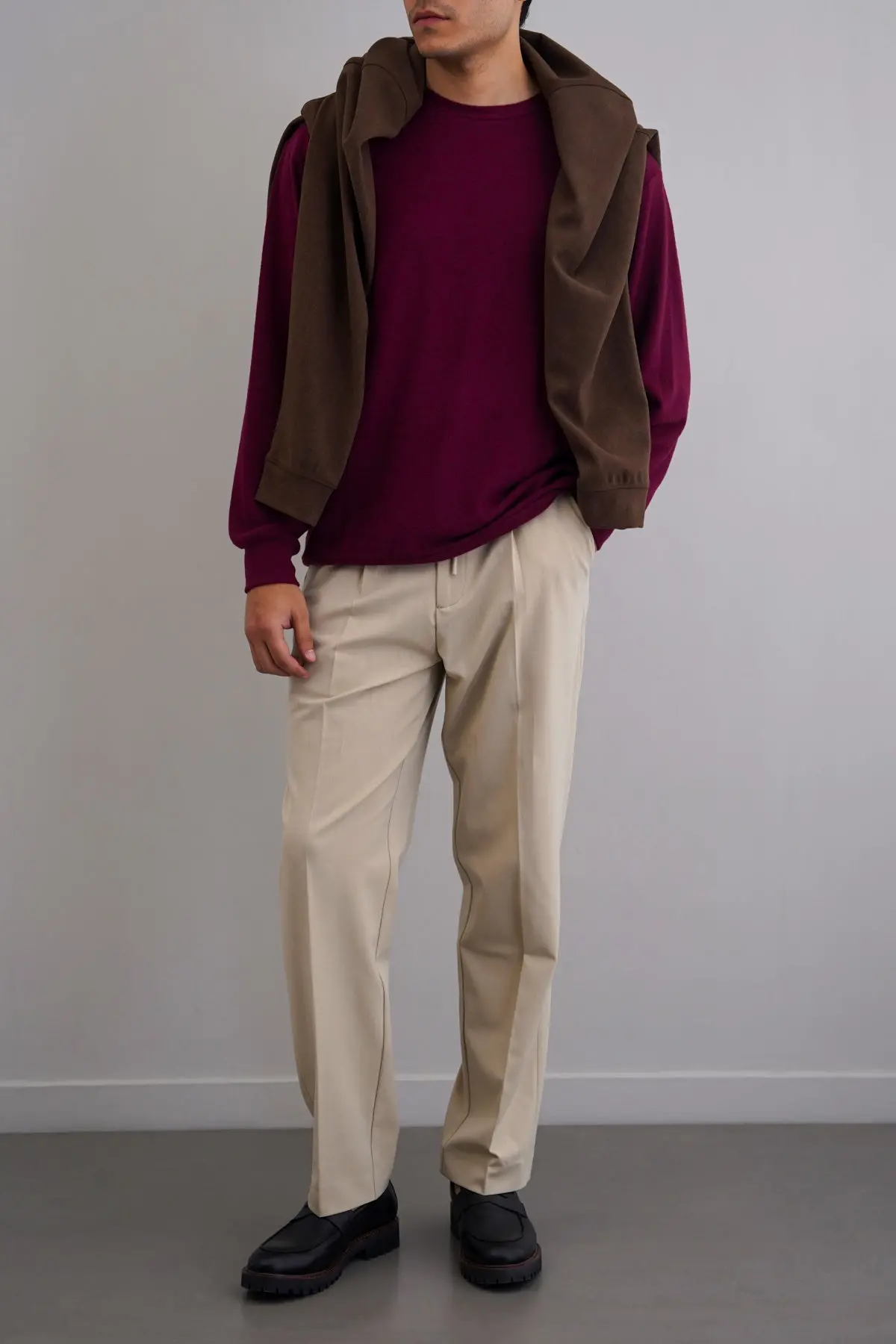 Basic Sweatshirt 1