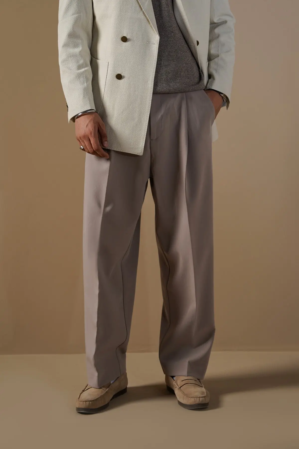 3D Pleated Pants 1
