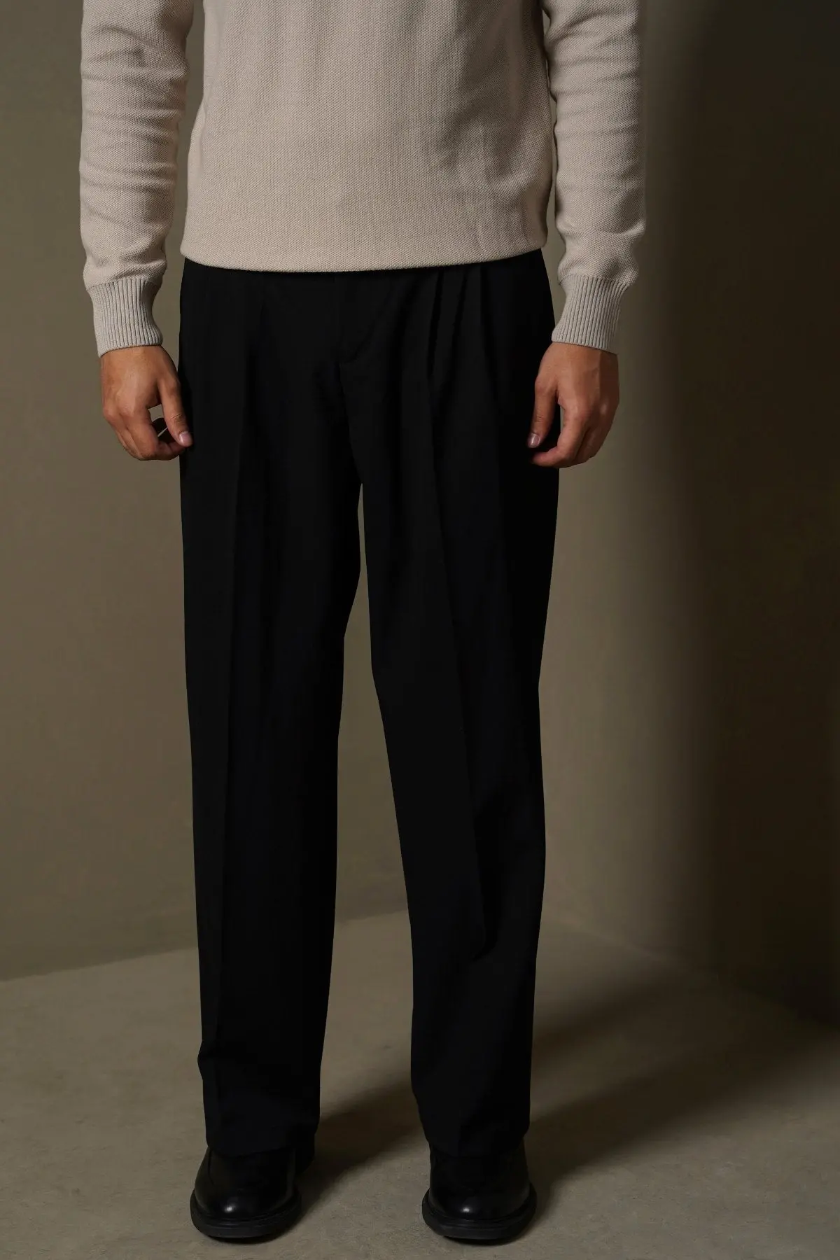 3D Pleated Pants 1