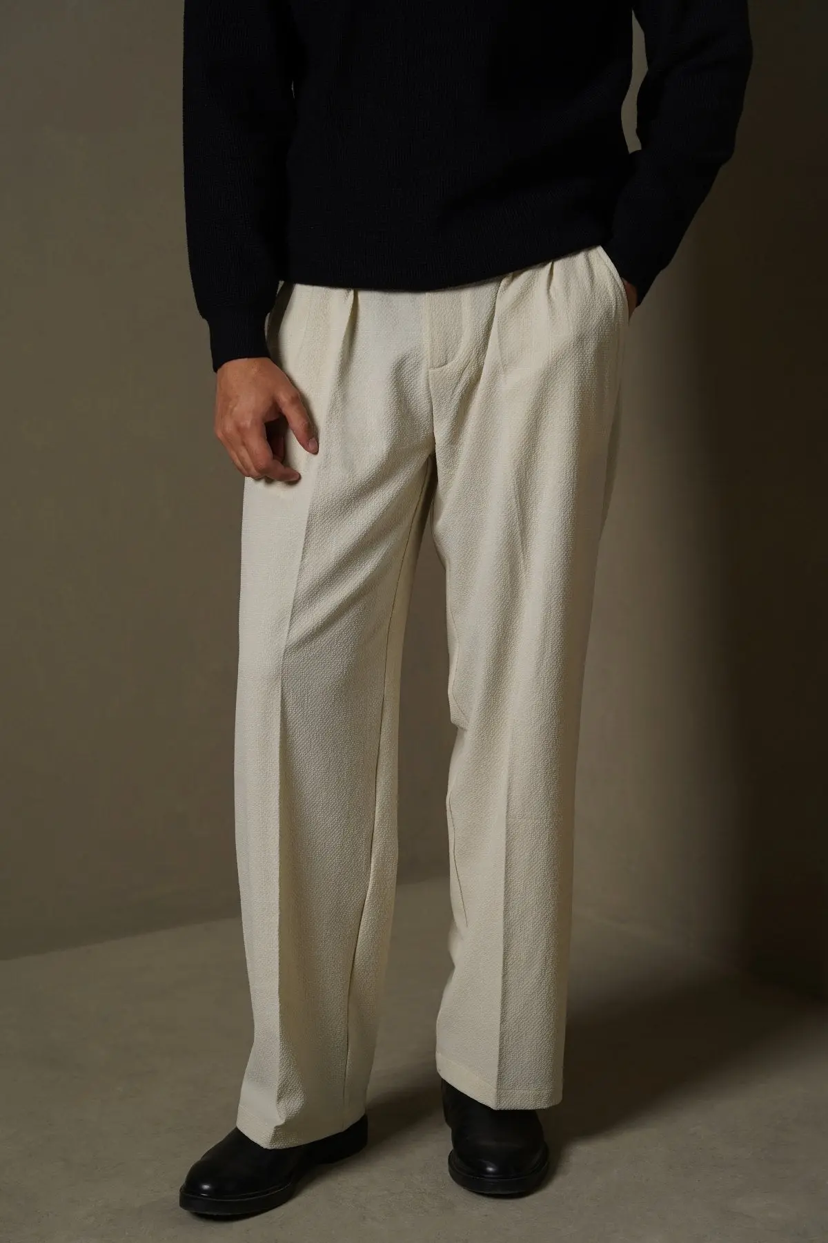 Loose Tailored Pants 1