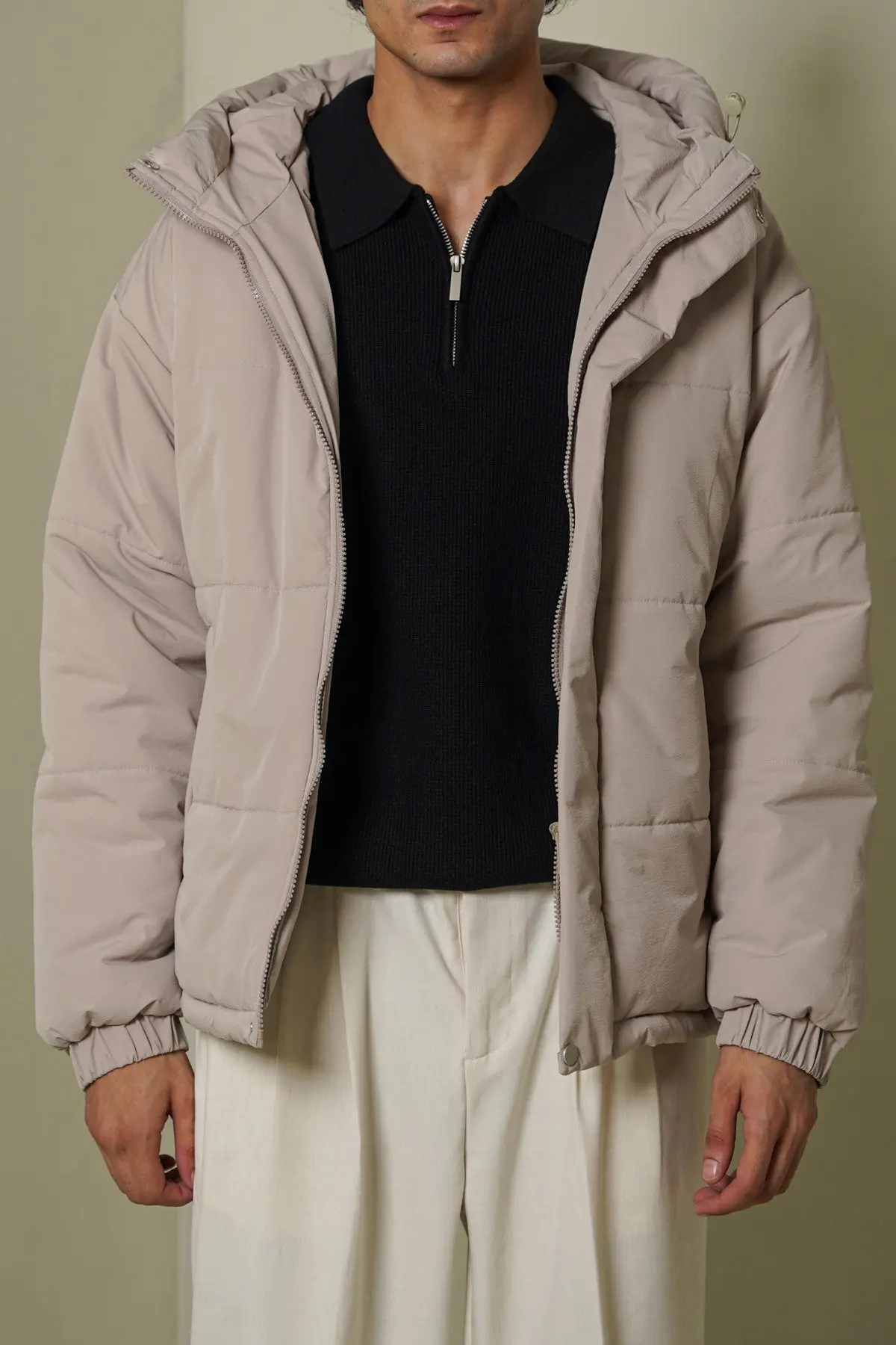 Hooded Puffer Jacket 1