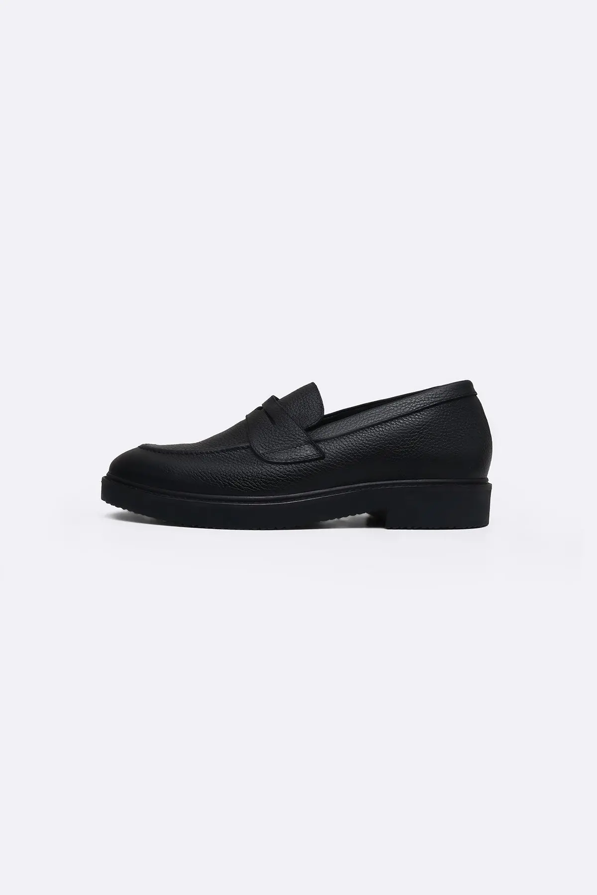 Classic Leather Loafers 1