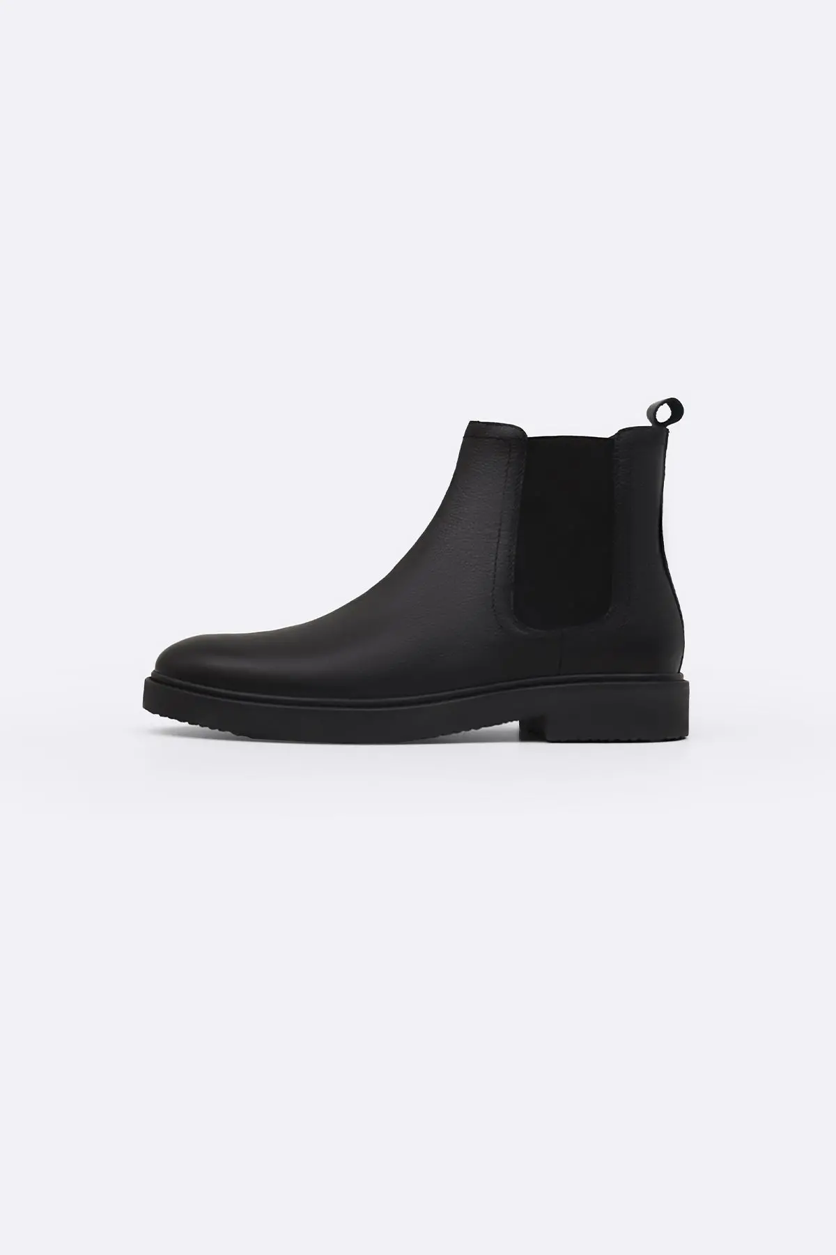 Essential Leather Chelsea Boots 1