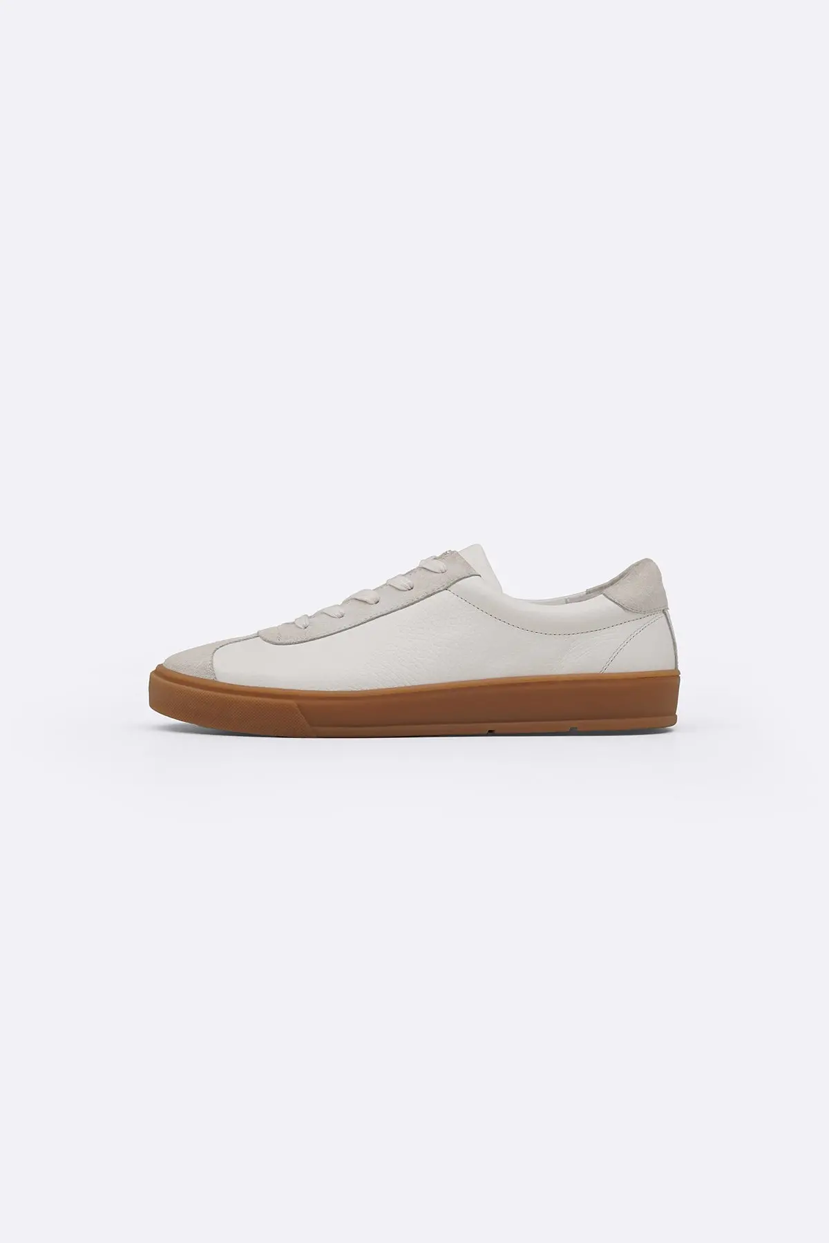 Low-Top Leather Sneakers 1