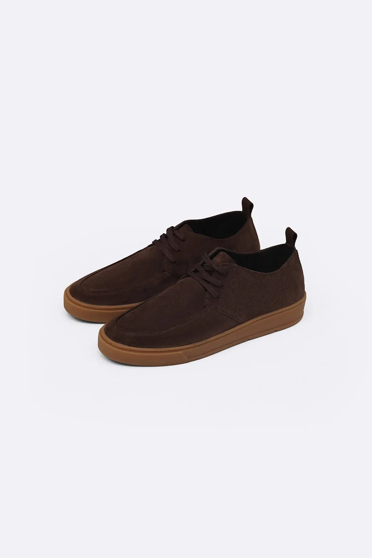 Low-Top Leather Sneakers 1
