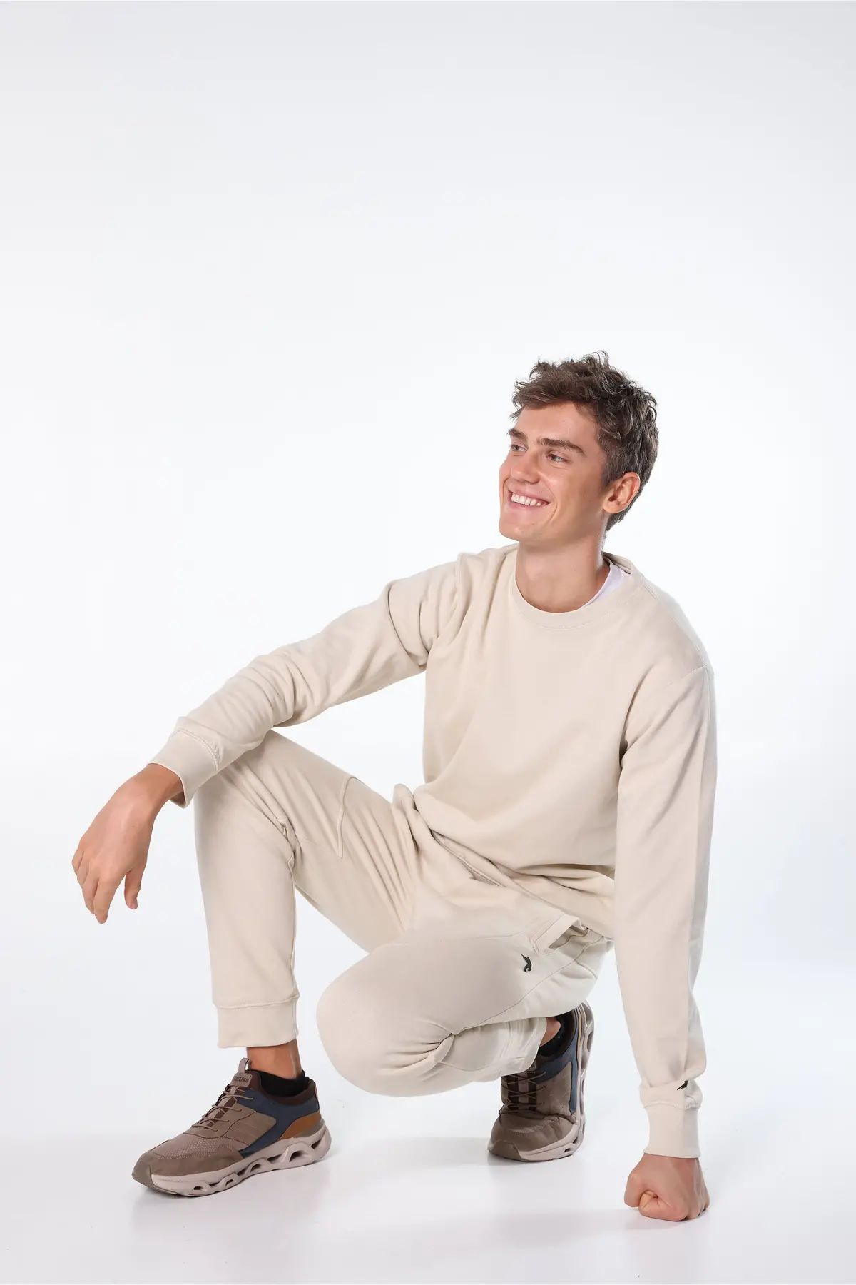 Athleisure Sweatshirt 1