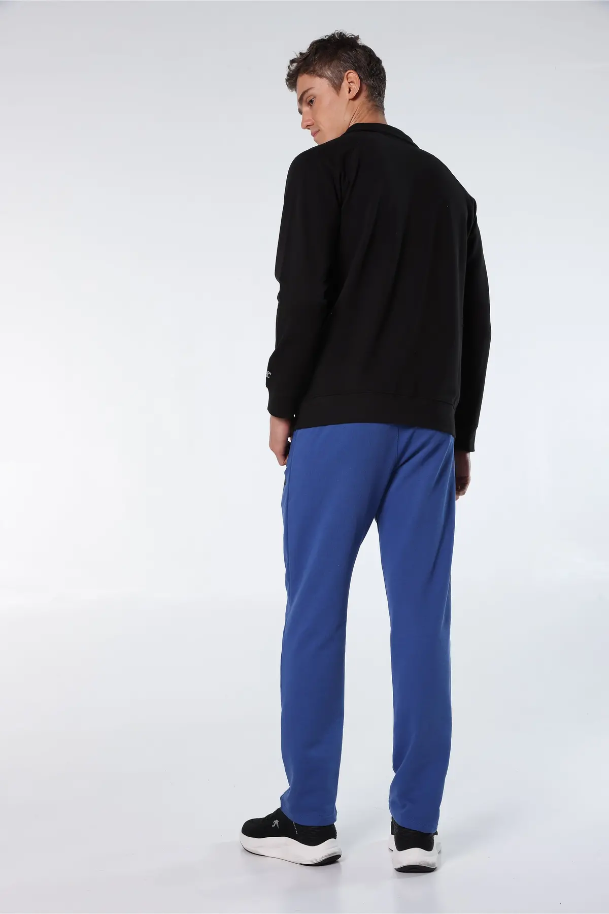 Athleisure Tapered Pants 1
