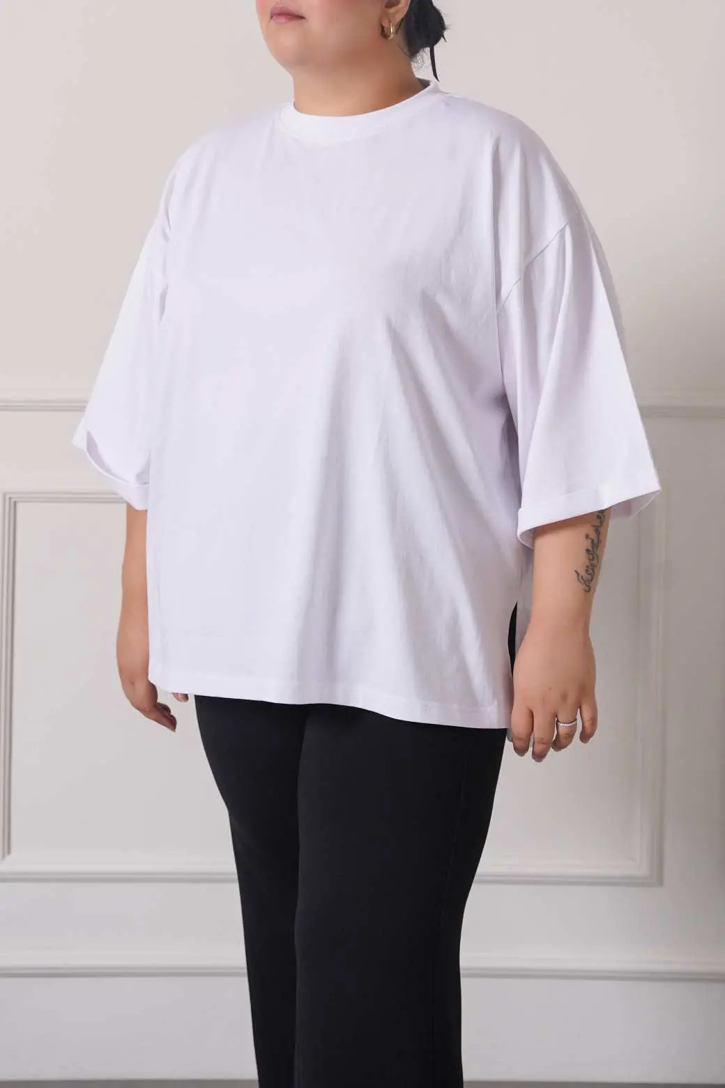 Curve Drop T-Shirt 1