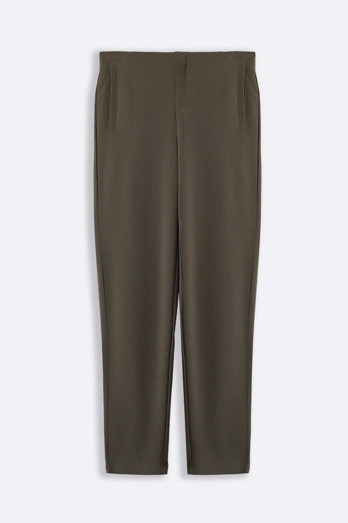 Stretchy Tapered Pants 1