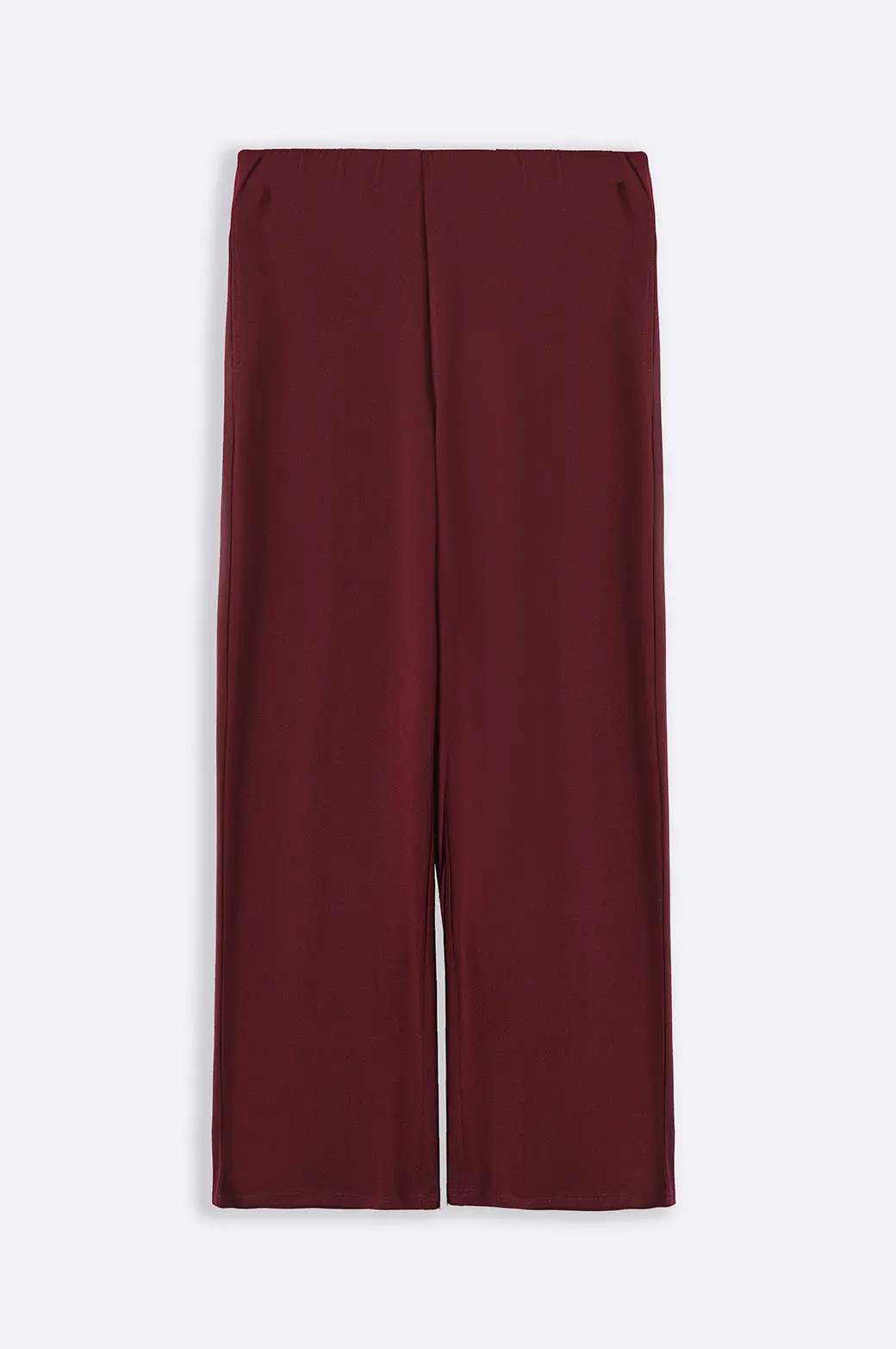 Off-Duty Straight Pants 1