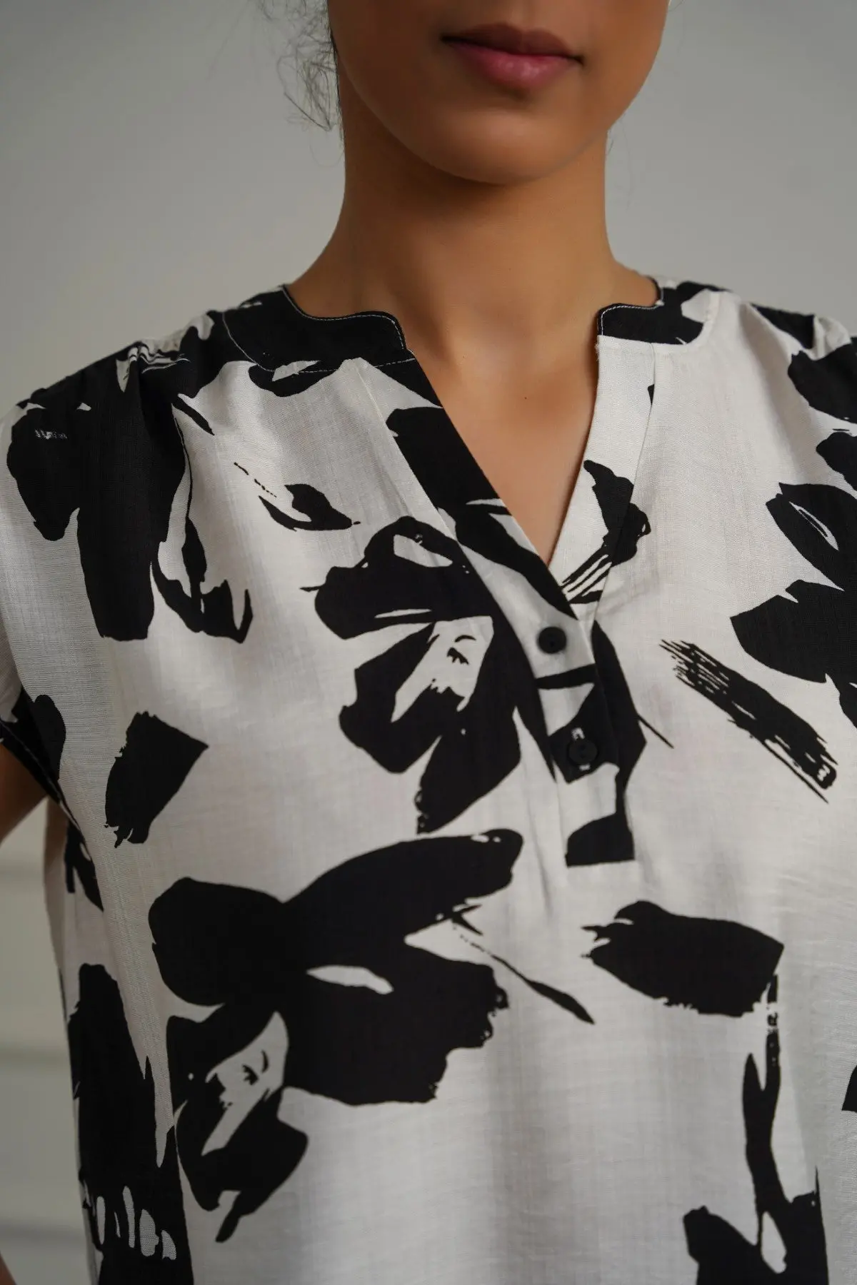 Abstract Resort Shirt 1