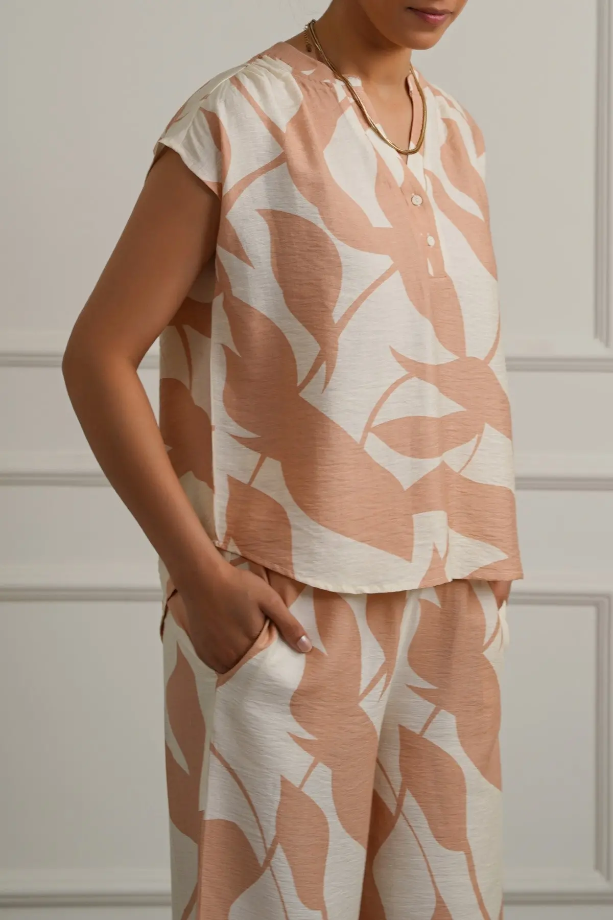 Abstract Resort Shirt 1