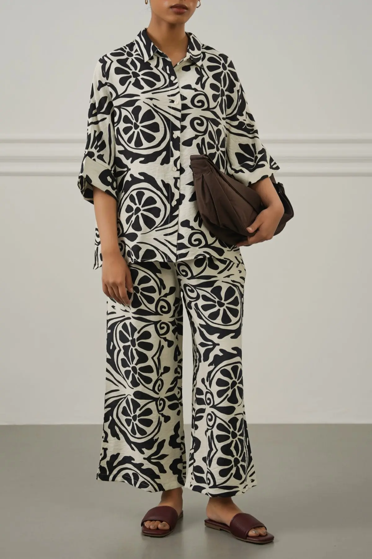 Medallion Resort Shirt 1