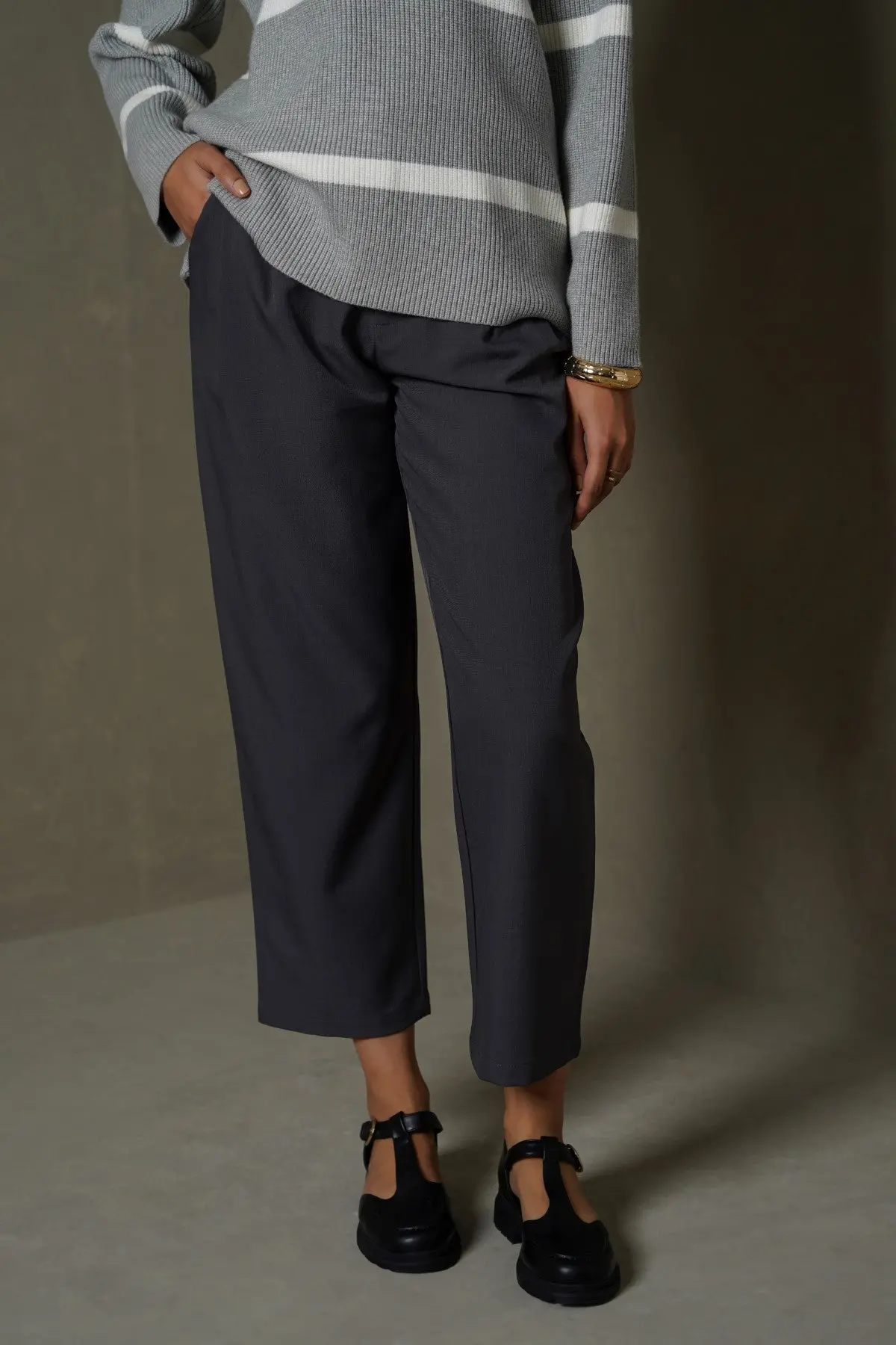 Classic Dart Pants 1