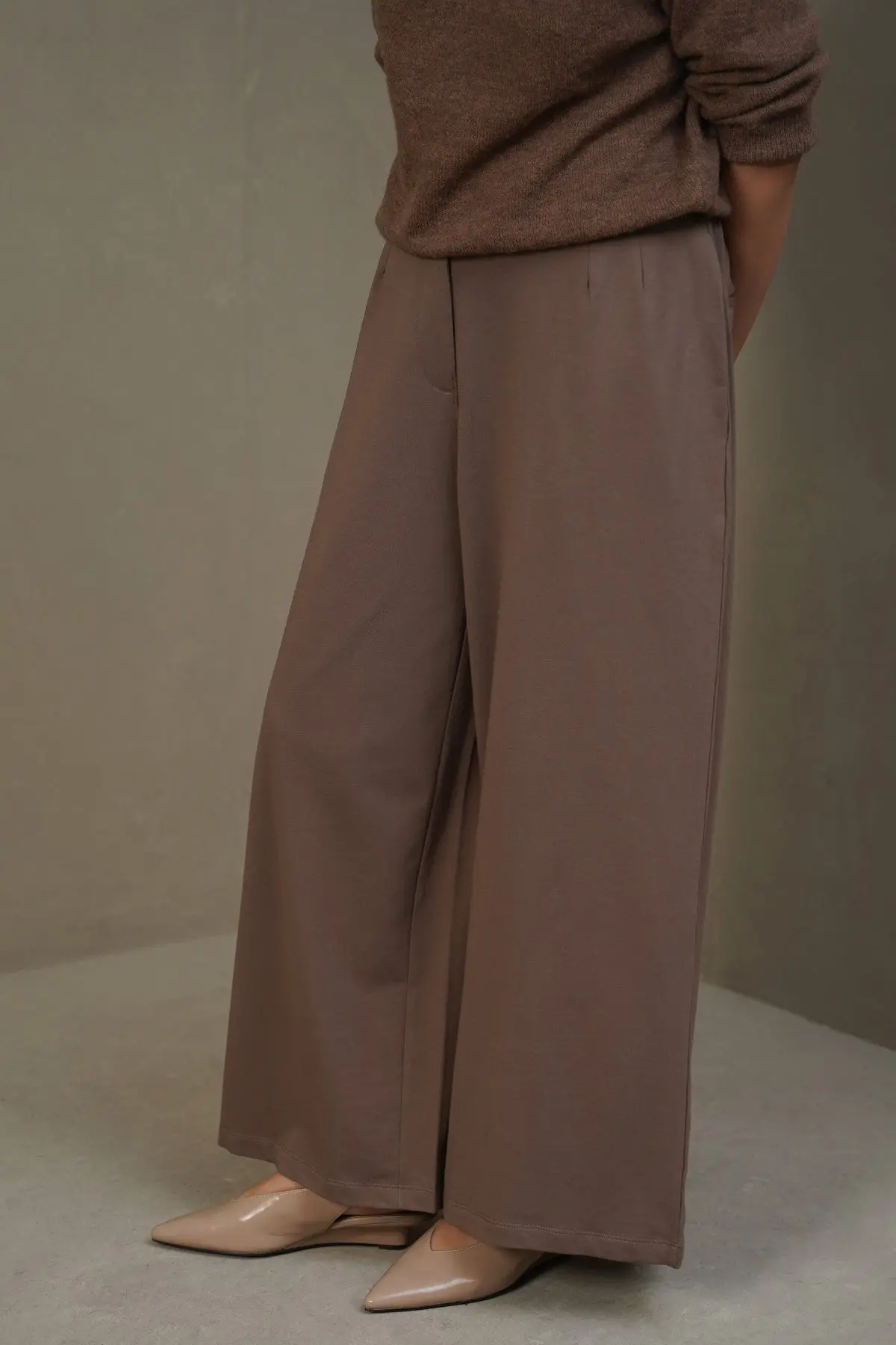 Straight Leg Pants 1