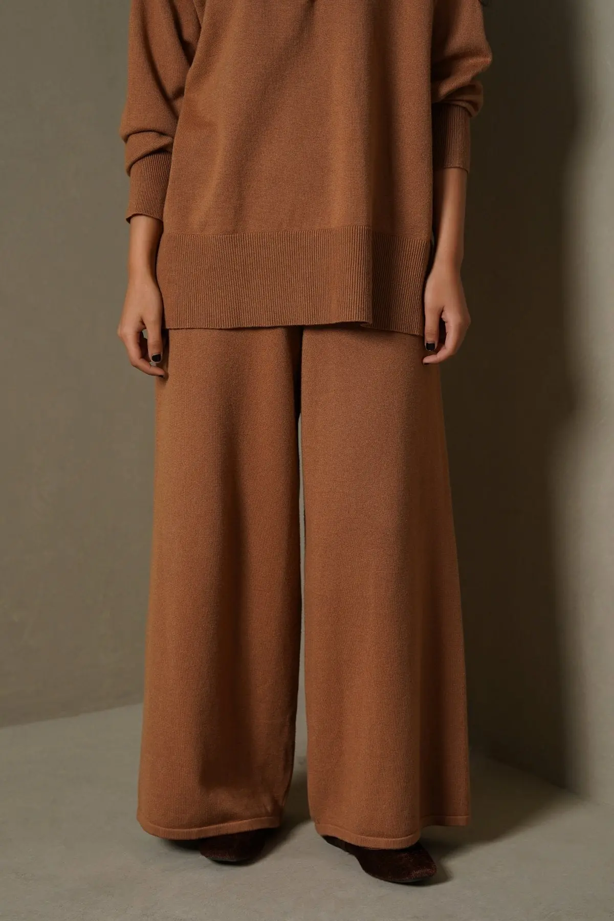 Flowy Knit Trousers 1