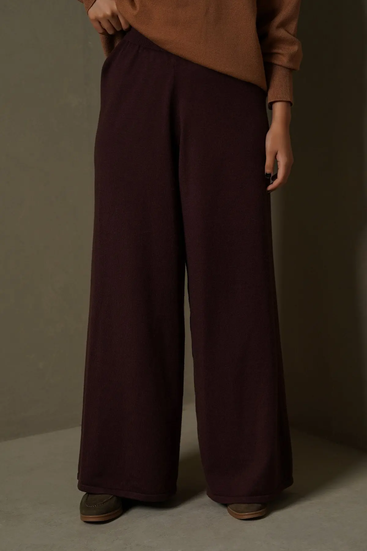 Flowy Knit Trousers 1