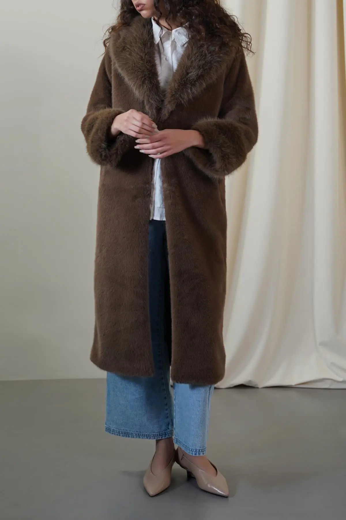 Mob Wife Fur Coat 1