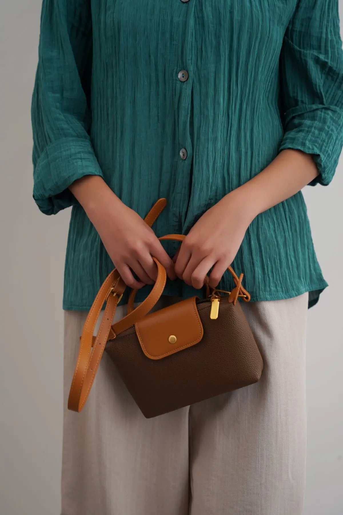 Small Lotus Crossbody 1
