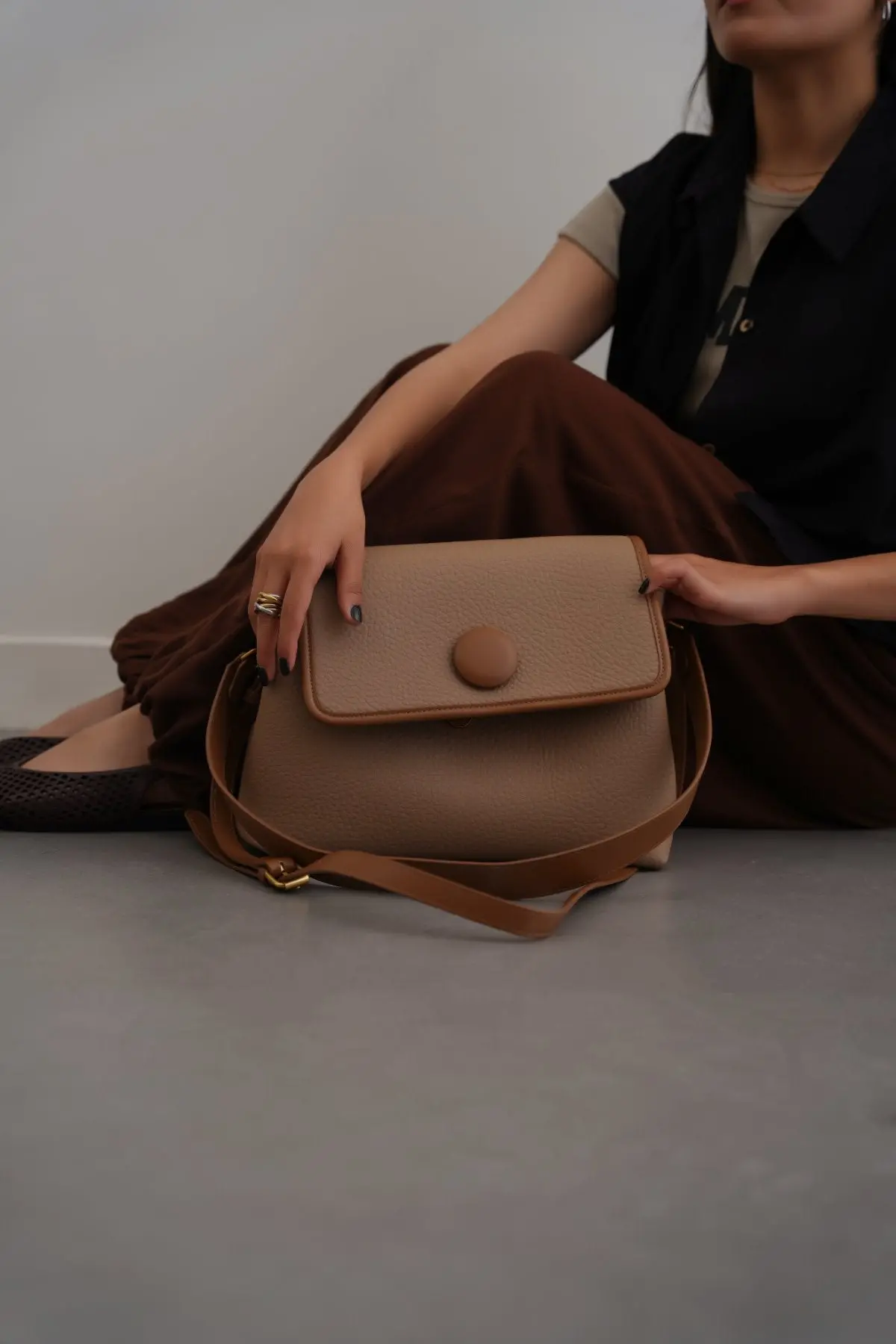 Butter Shoulder Bag 1