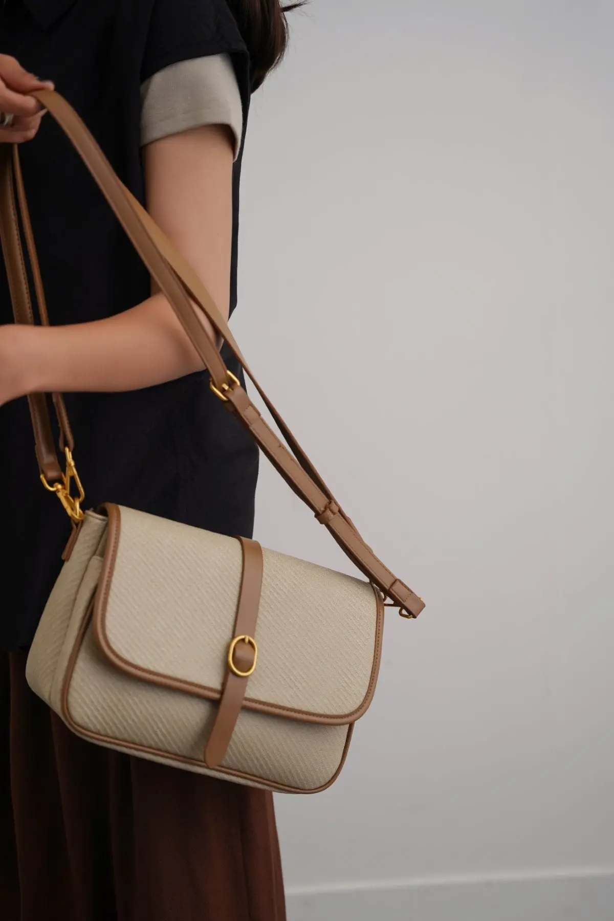 Spring Shoulder Bag 1