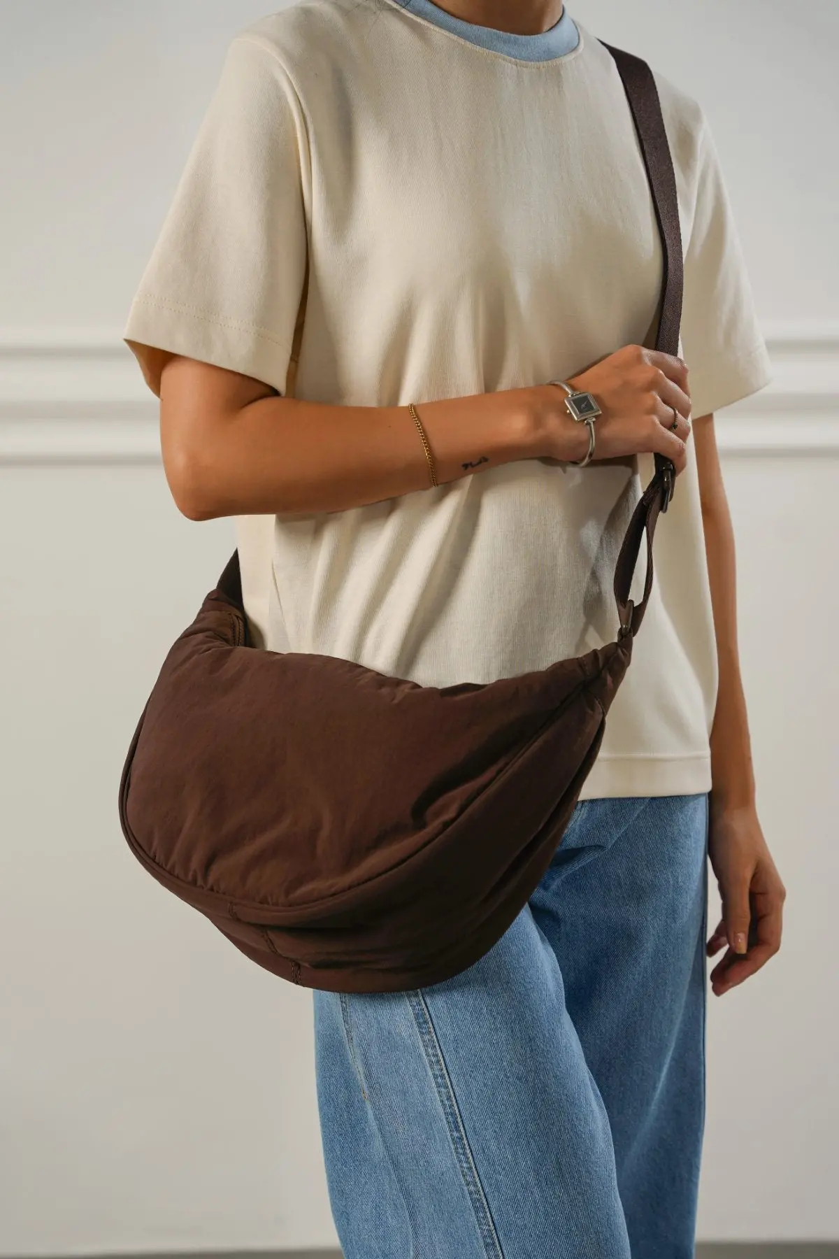 Easy Travel Crossbody 1