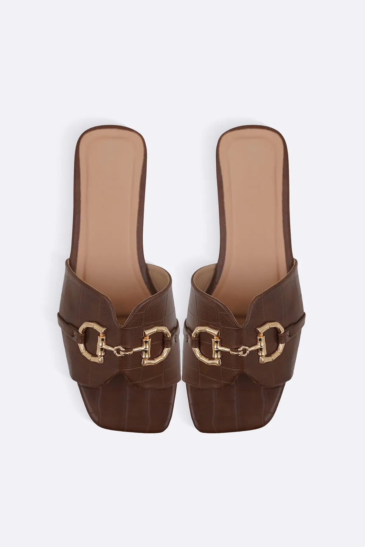 City Buckle Slides 1