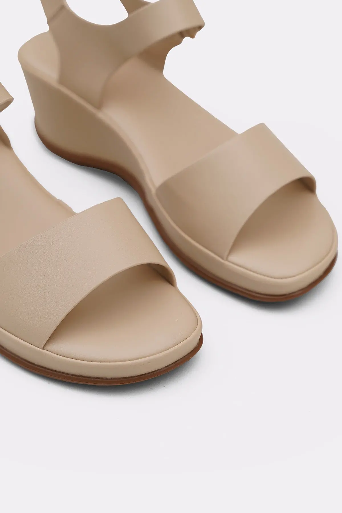 Mama Wedge Sandals 4