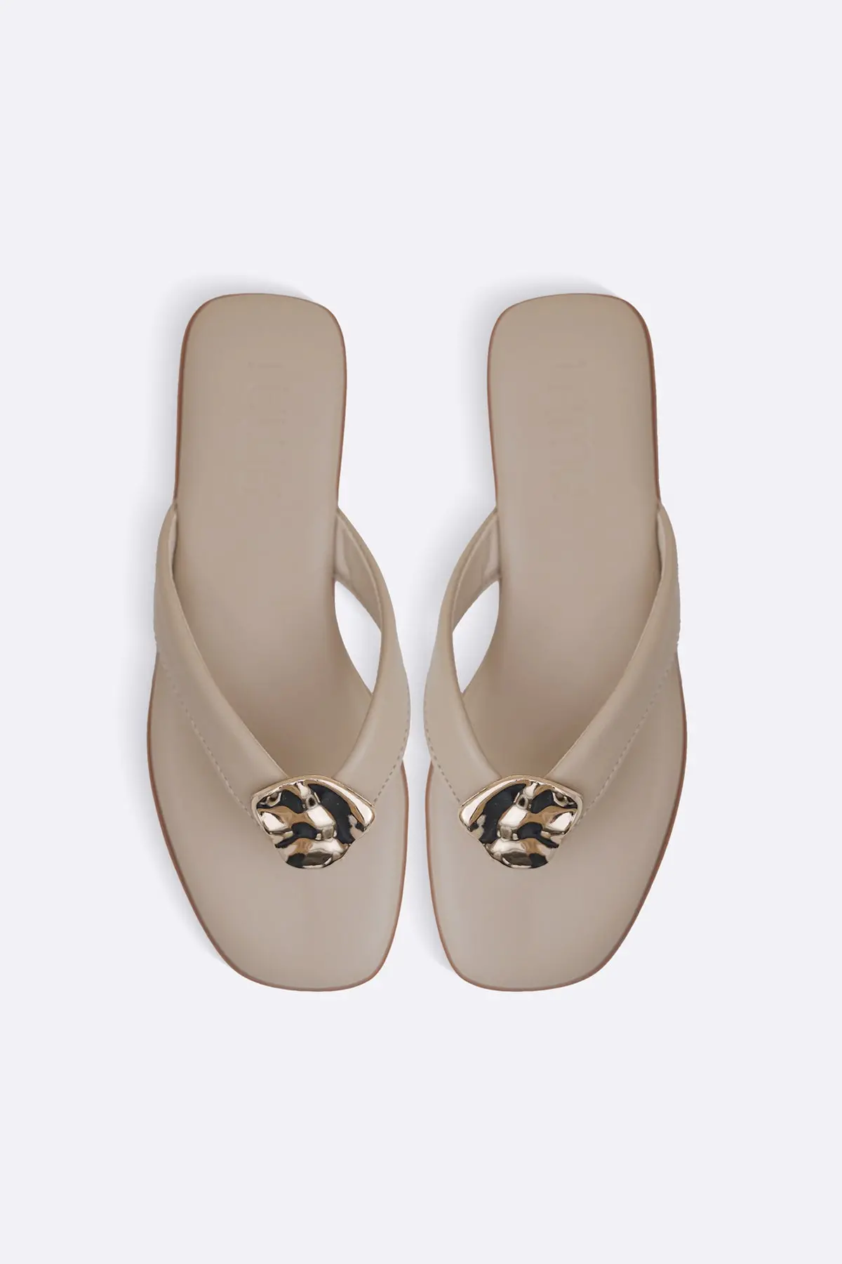 Trinket Flip Flops 1