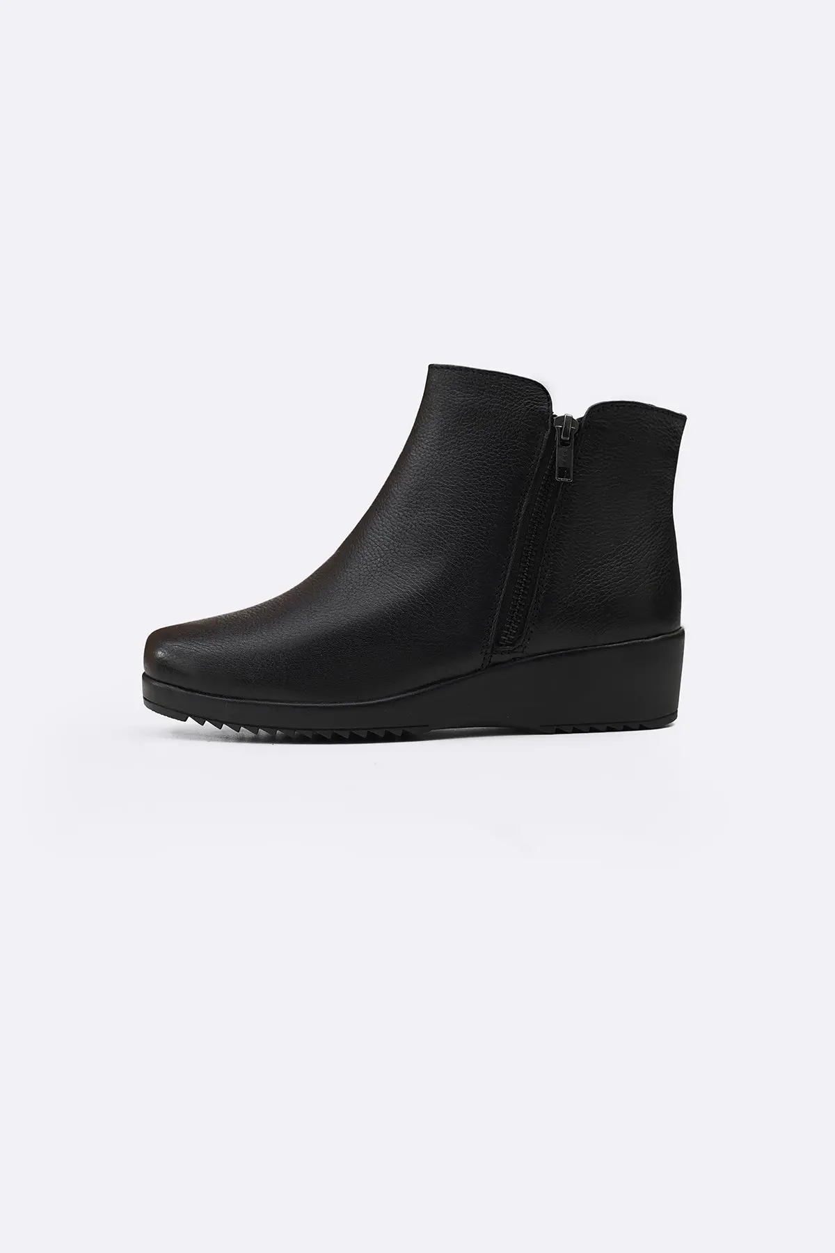 Comfy Leather Wedge Boots 1