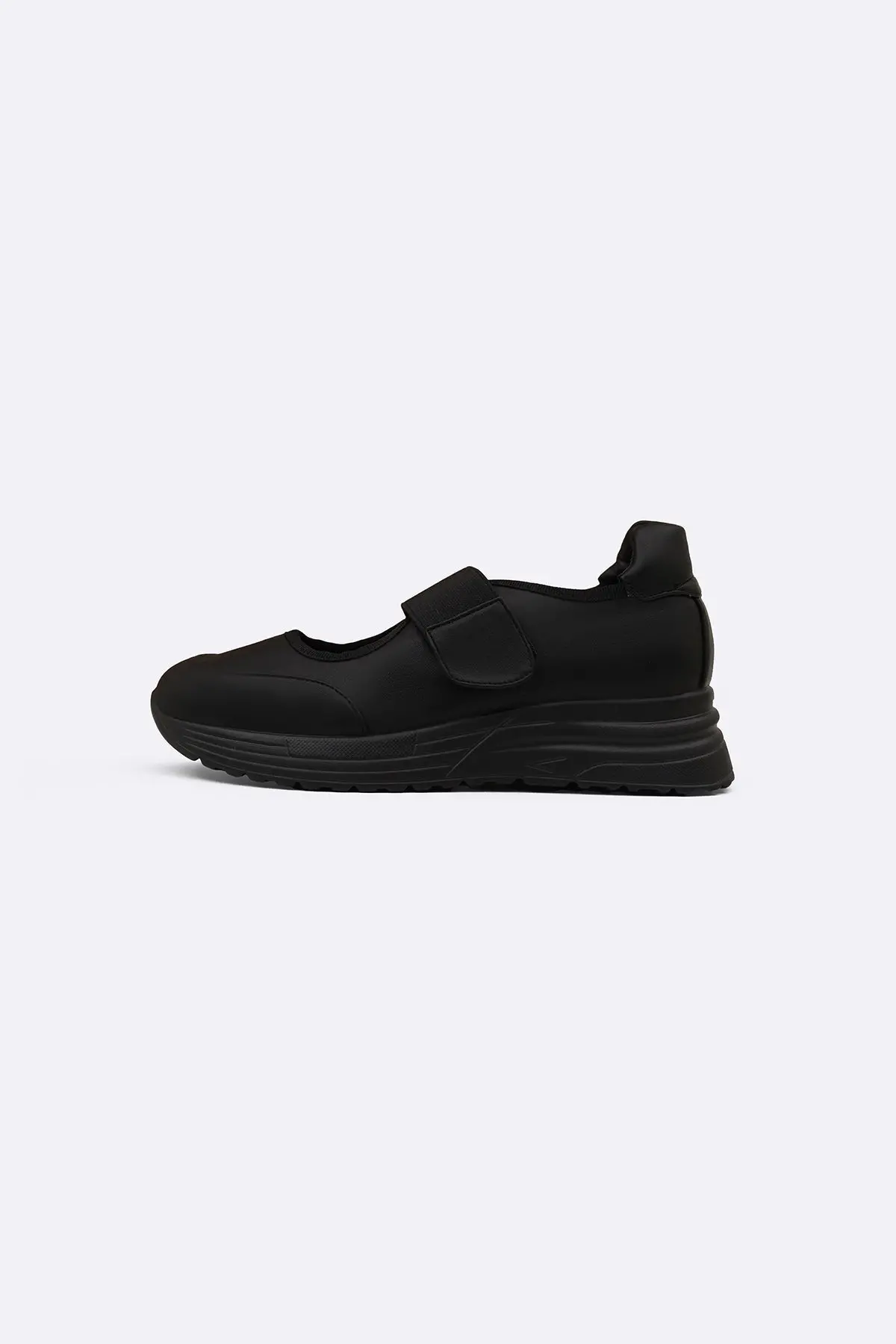 Easy Platform Sneakers 1