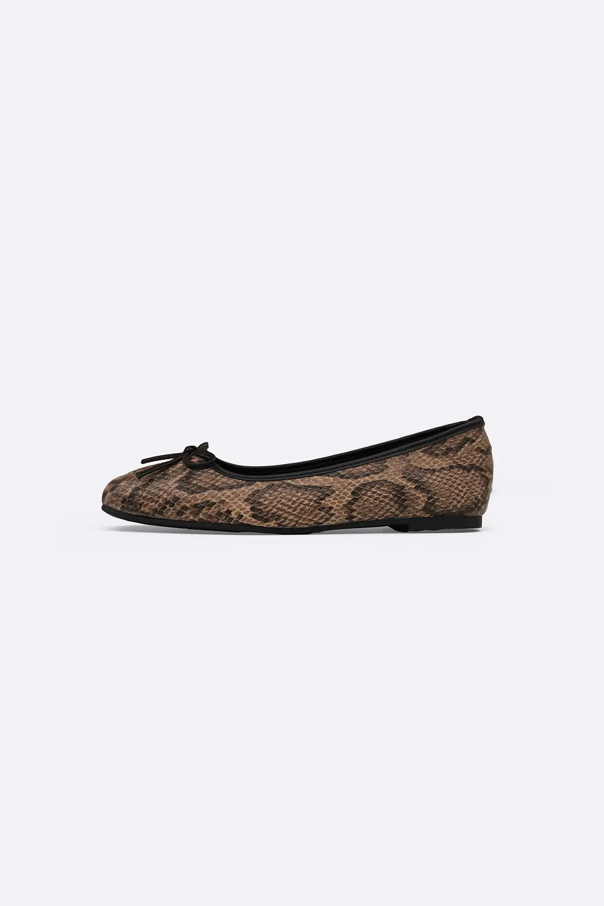Viper Bow Pumps 1
