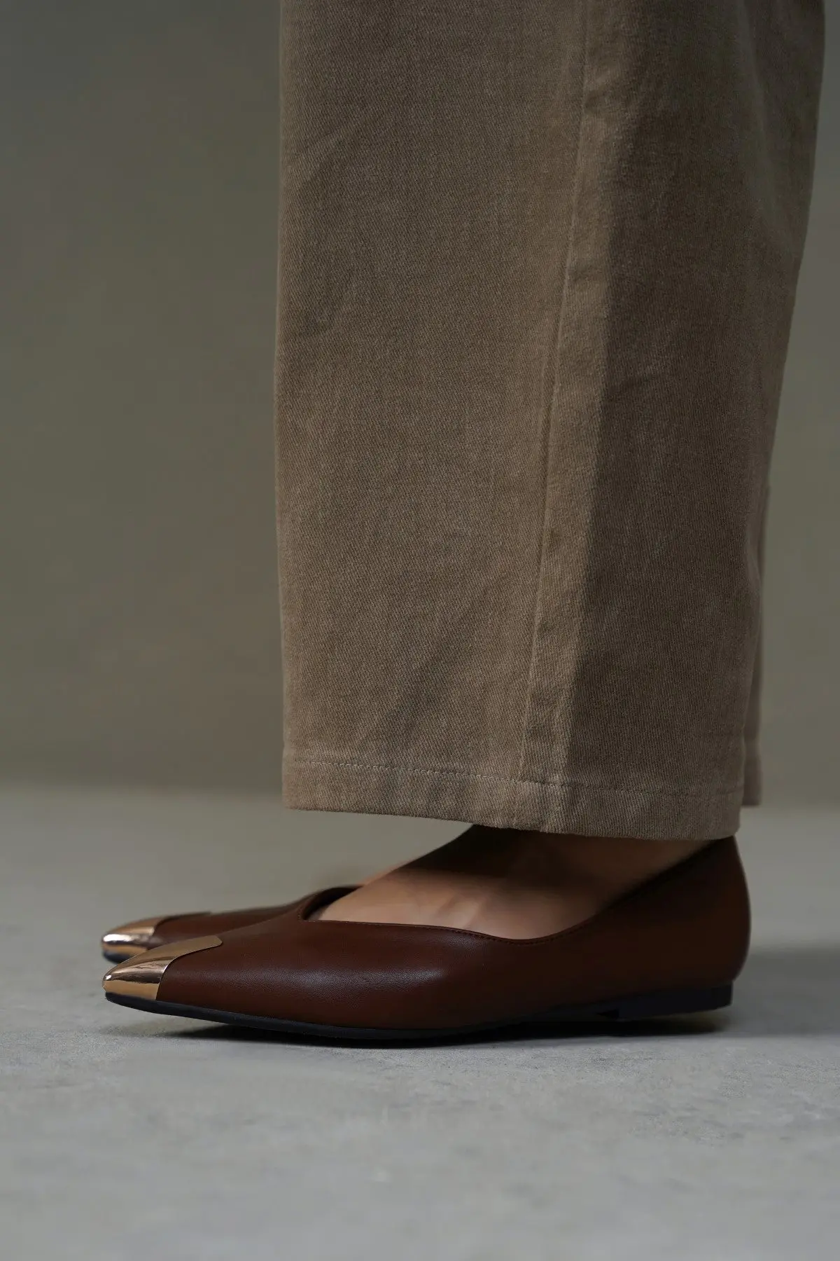 Gilded Tip Flats 5