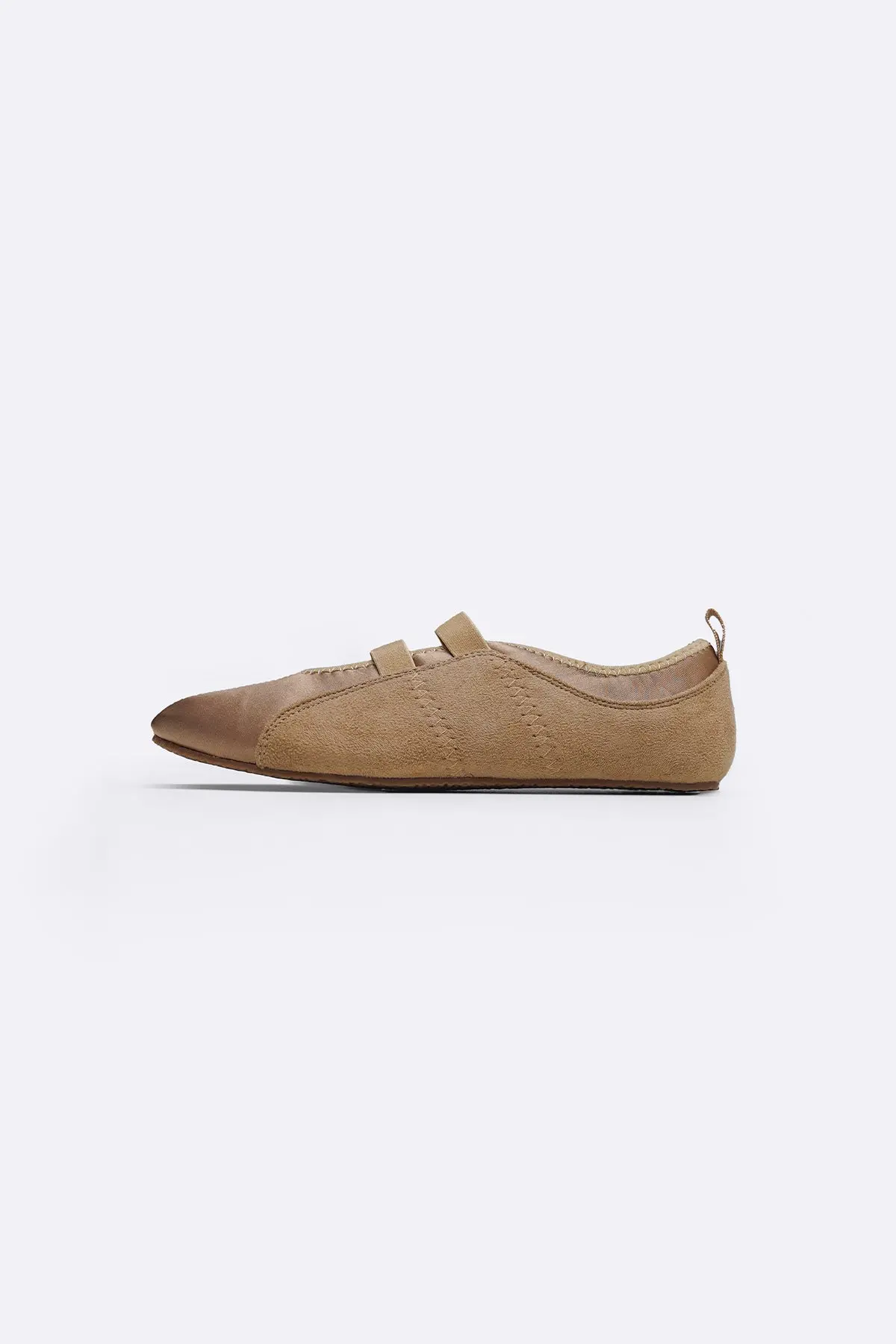 Satin Sneakerina 1