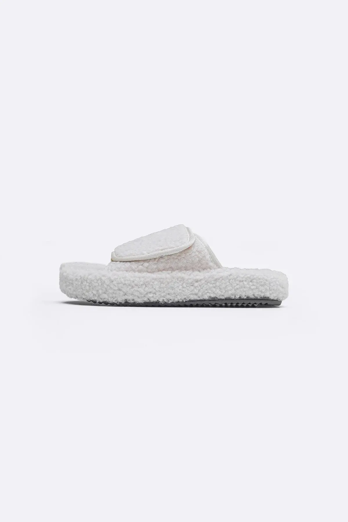 Teddy Fur Slides 1