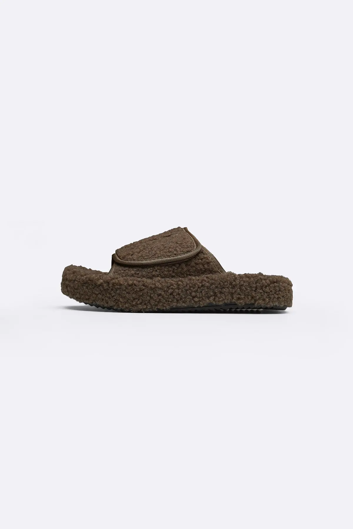 Teddy Fur Slides 1