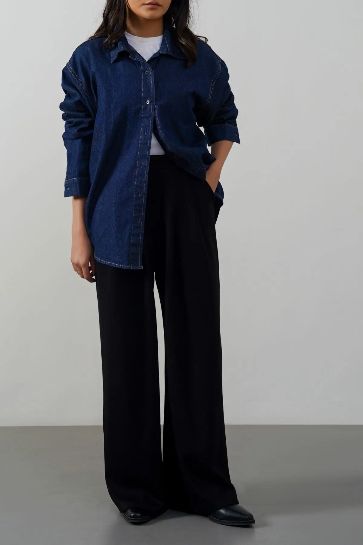 Soft-Knit Straight Trousers 1