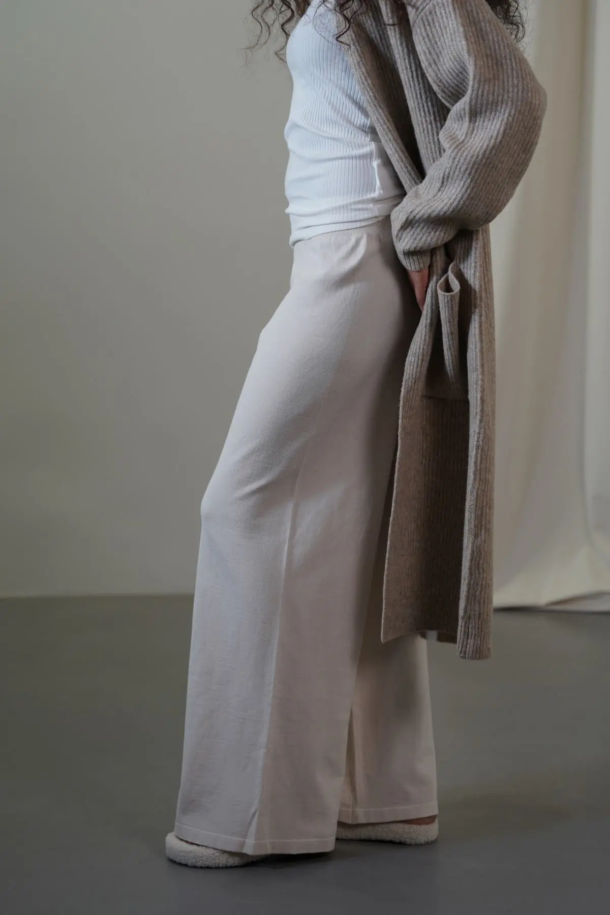 Soft-Knit Straight Trousers 1