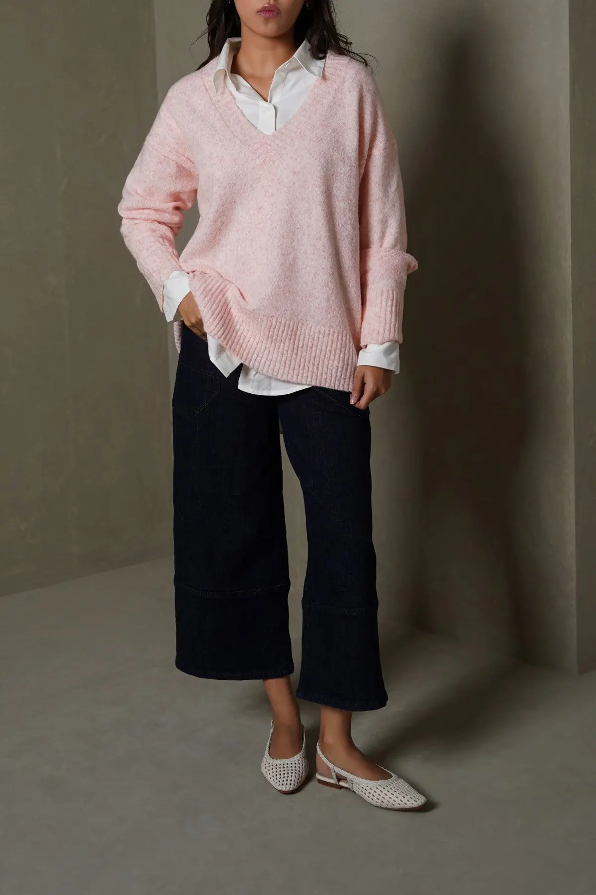 Classic V-Neck Jumper 1