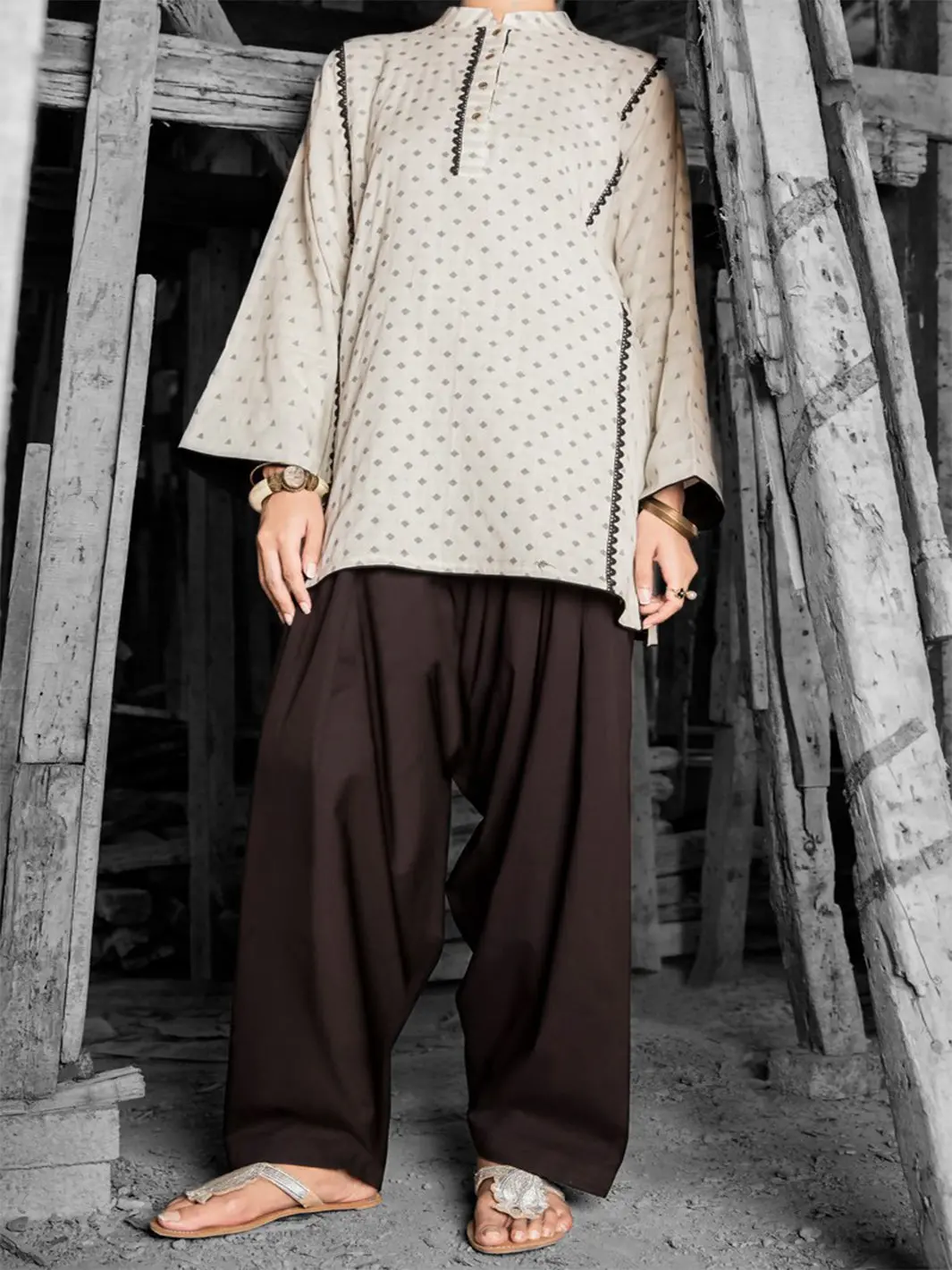 White 2Pc Stitched - Lks-697 1