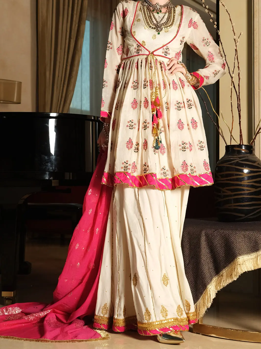 White Jacquard 3 Piece Formal - Al-3Ps-Ls-292 1