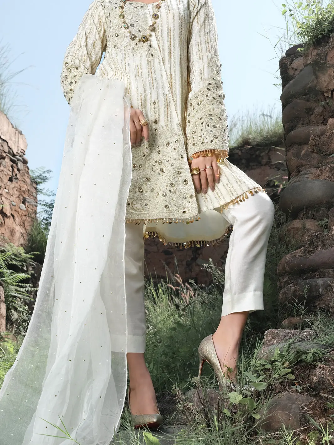 Off White 3 Piece Formal Stitched - Al-3Ps-Ls-307 1