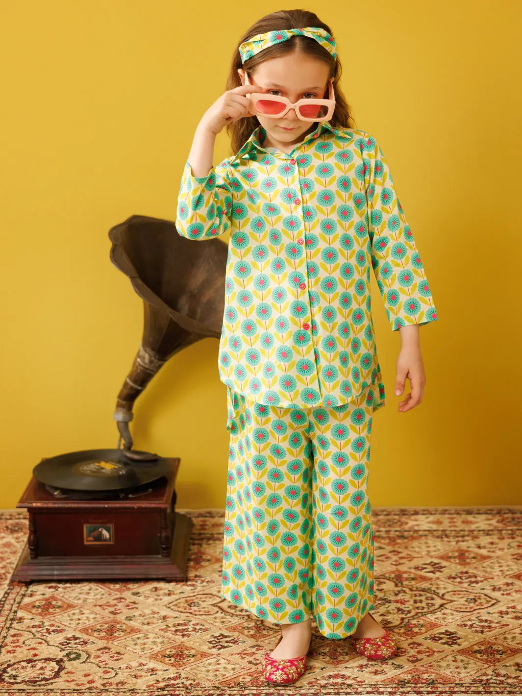 Light Green Cambric 2 Piece Stitched - Algr-2Ps-Lks-1023 1