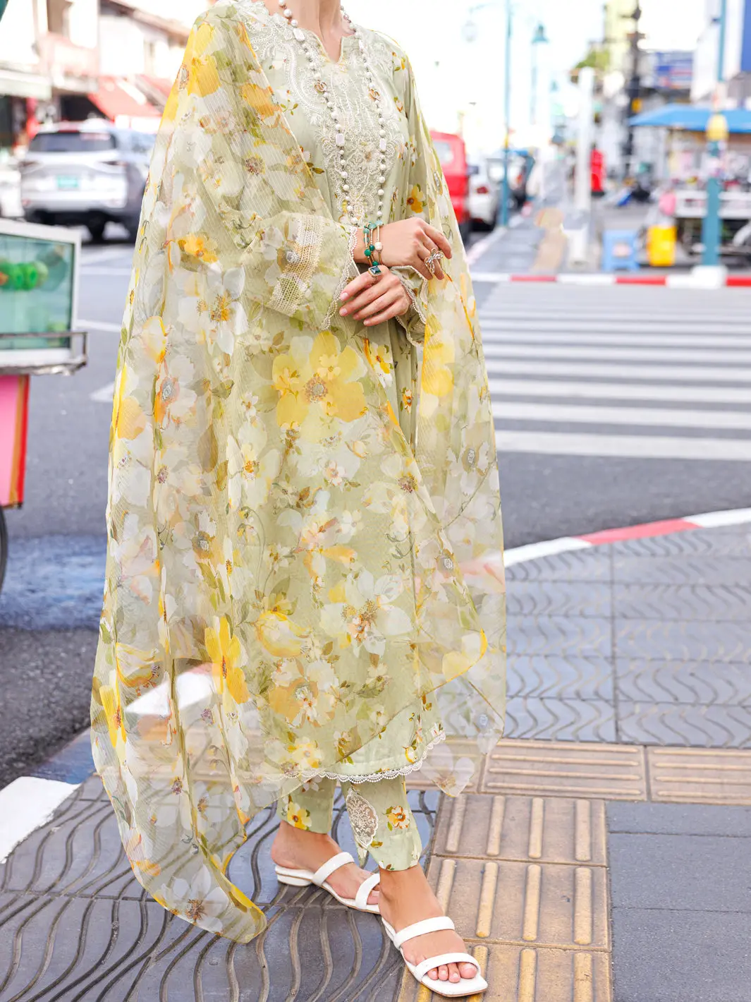 Pistachio Green Lawn 3Pc Stitched - Alp-3Ps-1845 1